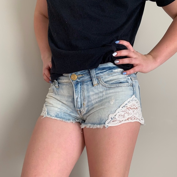 American Eagle Lace Denim Shorts - Picture 1 of 2